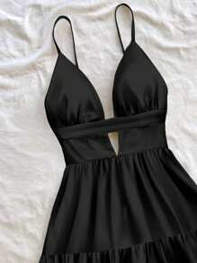 Soleia 大码女式休闲度假 V 领镂空露背高低下摆迷你连衣裙，适合夏季和度假