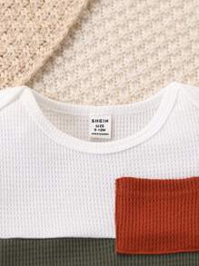 女宝宝春夏季居家简约休闲运动装信封领绿白撞色棕色撞色口袋连体裤套装带帽子