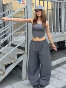 SHEIN Conjunto de dos piezas de ropa de calle para adolescentes primavera/verano, top corto gris + pantalón recto, con bolsillos laterales y tirantes invisibles - Gris - Ver 4