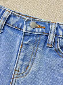 SHEIN 年轻女孩磨边撞色蕾丝牛仔短裤，夏季时尚 - 淺色水洗藍 - 查看 4