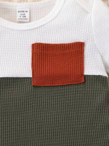 女宝宝春夏季居家简约休闲运动装信封领绿白撞色棕色撞色口袋连体裤套装带帽子