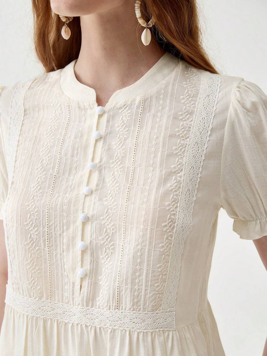 Florisole 女式夏季休闲波西米亚花卉刺绣蕾丝拼布宽松圆领短袖杏色衬衫