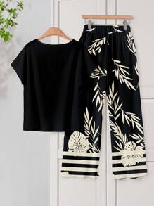 Rusticease 2pcs Women Fitted Solid Round Neck Short Sleeve Top And Botanical Print Pants Set, Versatile, Spring/Summer Island Vacation Outfits Suitable For Going Out - Multicolor - View 3