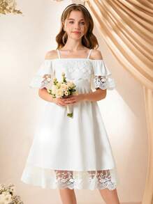 SHEIN 优雅奢华少女无袖露肩刺绣蕾丝面料腰带中长款白色连衣裙，青少年花童婚礼夏季度假连衣裙