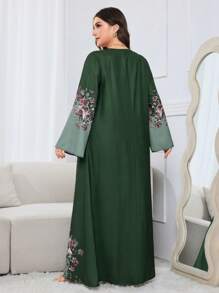 Al Najma Plus Size Women Floral Print V-Neck Long Sleeve Arabic Style Dress, Modest Kaftan - Green - View 2