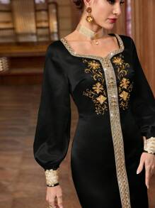 Al Najma 女士优雅花朵刺绣装饰阿拉伯风格长裙