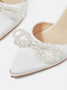 CUCCOO HITCHD 女士仿珍珠蝴蝶结尖头粗跟高跟鞋，优雅甜美白色缎面新娘高跟鞋，圣诞节婚礼派对新娘鞋 - 白色 - 查看 6