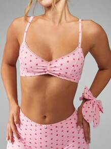 MISSGUIDED Heart Print Pajama Set With Delicate Lace Trim Bow Detail Boy Short Style Comfortable Pull On Design Valentine Collection Sleepwear Set - Pink - View 3