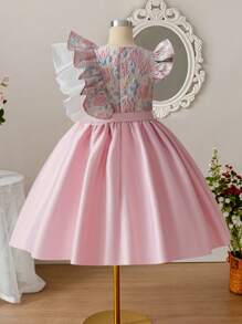 SHEIN Tween Girl Light Pink Delicate Floral Jacquard Splice Elegant Little Princess Summer Wedding Knee Length Dress,Cute Round Neck Ruffle Trim Cap Sleeve - Pink - View 14