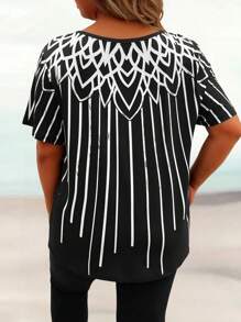 EMERY ROSE Camiseta Casual de Manga Curta com Bloco de Cores em Contraste para Mulheres Plus Size, Preta e Branca, Primavera/Verão - Preto e Branco - Visão 2
