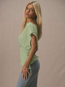 MUSERA 斜领收腰系带针织上衣，春夏可爱度假日常胶囊衣橱机场假日可爱秋季款 - 綠色 - 查看 2