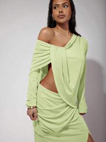 COSMINA Women's Solid Color Asymmetric Neck Long Sleeve Pleated Side Slit Dress