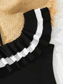 One-Piece Girl's Black & White Ruffled Swimsuit - Black - View 4