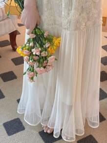 DAZY 3D立体花卉装饰弹力腰褶皱雪纺A字裙，休闲女装 - 杏色 - 查看 1