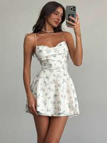 Aloruh 新款碎花露背交叉肩带连体裤，修身迷你长度 - 綠色 - 查看 4