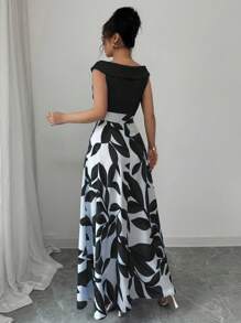 Elenzga 女式蓝色撞色印花设计V领高腰喇叭形休闲度假连衣裙 - 黑色 - 查看 2