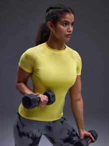 Powerista تي شيرت رياضي للنساء بأكمام راجلان وياقة دائرية، لون أحادي لفصل الصيف