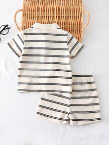 SHEIN Playful Pals 2pcs/Set Baby Boys Casual Fashion Embroidered Striped Polo Collar Short Sleeve Top And Matching Shorts Set, Suitable For Spring/Summer Outdoor, Indoor, Sports, Comfortable, Collegiate Style