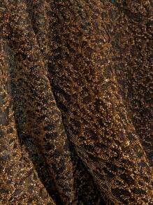 Aveloria Affinna Vestido de tirantes finos elegante, sexy y versátil con acabado metalizado de textura en negro y dorado