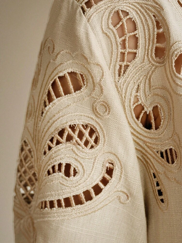 Elegant Commuter Linen Weave Hollow Embroidery Striped Collar Short Sleeve Blouse For Women, Spring/Summer