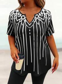 EMERY ROSE Camiseta Casual de Manga Curta com Bloco de Cores em Contraste para Mulheres Plus Size, Preta e Branca, Primavera/Verão - Preto e Branco - Visão 5