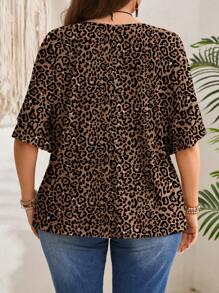 EMERY ROSE Plus Size Women's Graphic Tees Leopard Print Casual Vacation Tops T-Shirts Suitable For Spring And Summer Wear - Multicolor - View 2