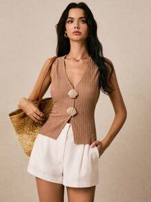 Poéselle 女士金属外壳装饰 V 领时尚背心，纹理面料金属扣装饰卡其色背心优雅波西米亚风夏季上衣 - 卡其色 - 查看 2