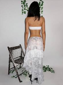 EgrlEra Women's Fashionable Sexy Wave Lace Trim White Vest & Mini Skirt 2pcs Sets For Beach Vacation - White - View 2