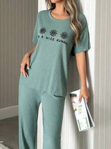 RueChic Women 2 Pcs Contrast Colour Lettered Homewear Short Sleeved & Long Bottom Pajama Set - Mint Green - View 6