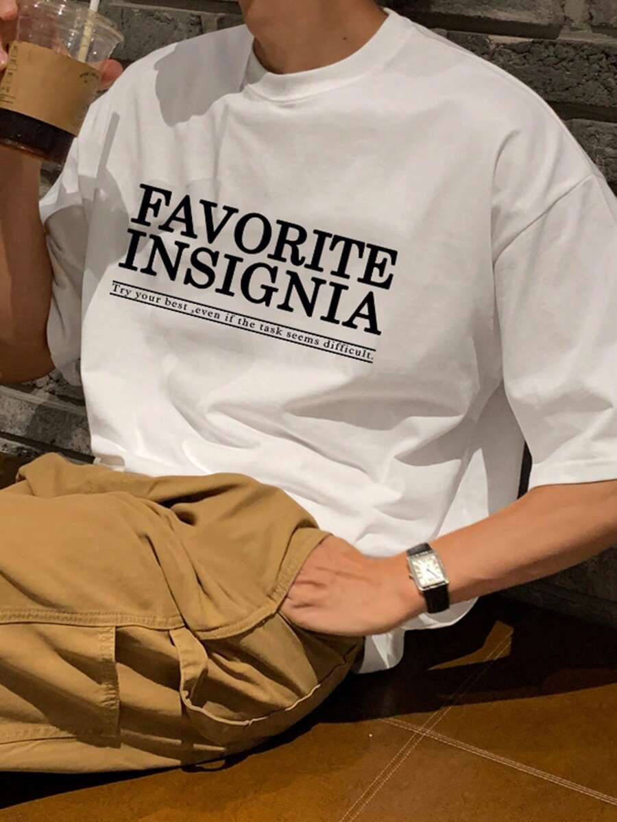 DAZY Camiseta blanca de verano casual con gráfico de eslogan para hombres
