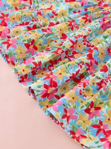 Schattige, schattige, casual jurk met print en ruches en strik voor jonge meisjes