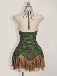 SHEIN ICON 加大码 Y2K 春季海滩波西米亚风绿色时尚度假性感女式简约时尚露背拼色印花夏季西式女装连衣裙，内搭短裤 - 墨綠色 - 查看 2