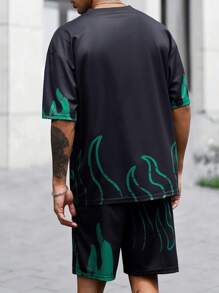 Manfinity EMRG Manfinity EMRG Men's Letter & Flame Print Crew Neck Short Sleeve Casual T-Shirt And Shorts Set Men's Summer Letter Print Short Sleeve T-Shirt And Shorts Casual Set Men's Sports Jersey Short Sleeve T-Shirt,