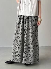 FRIFUL Women's All-Over Floral Print Wide Leg Cropped Pocket Decorated Pants, Music Festival Boho Vacation Outfits Women - Black - View 3