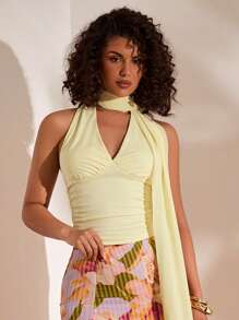 Opulessa Women Solid Color Fitted Sleeveless Halter Crop Top - Yellow - View 7