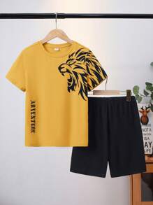 SHEIN Leap Crew Tween Boy Casual Lion Pattern Loose T-Shirt And Shorts 2 Pieces Knitted Loungewear Set, Summer - Yellow - View 1