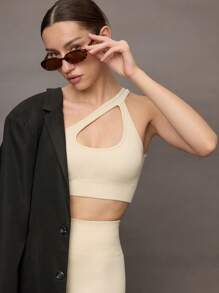 Activina Conjunto deportivo de mujer con un hombro y corte delantero - Beis - Ver 7