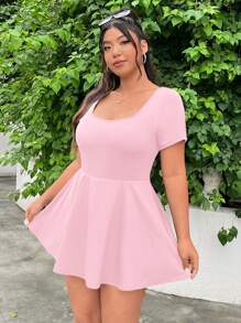 SHEIN EZwear Robe décontractée simple de couleur unie à manches courtes, coupe évasée avec volants, tissu stretch, avec poches, pour extérieur, yoga, fitness, printemps-été. grande taille, grande taille.