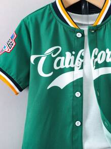 SHEIN Chico joven Camisa con estampado de letra ribete de rayas cuello béisbol & Shorts sin camiseta - Verde - Ver 4