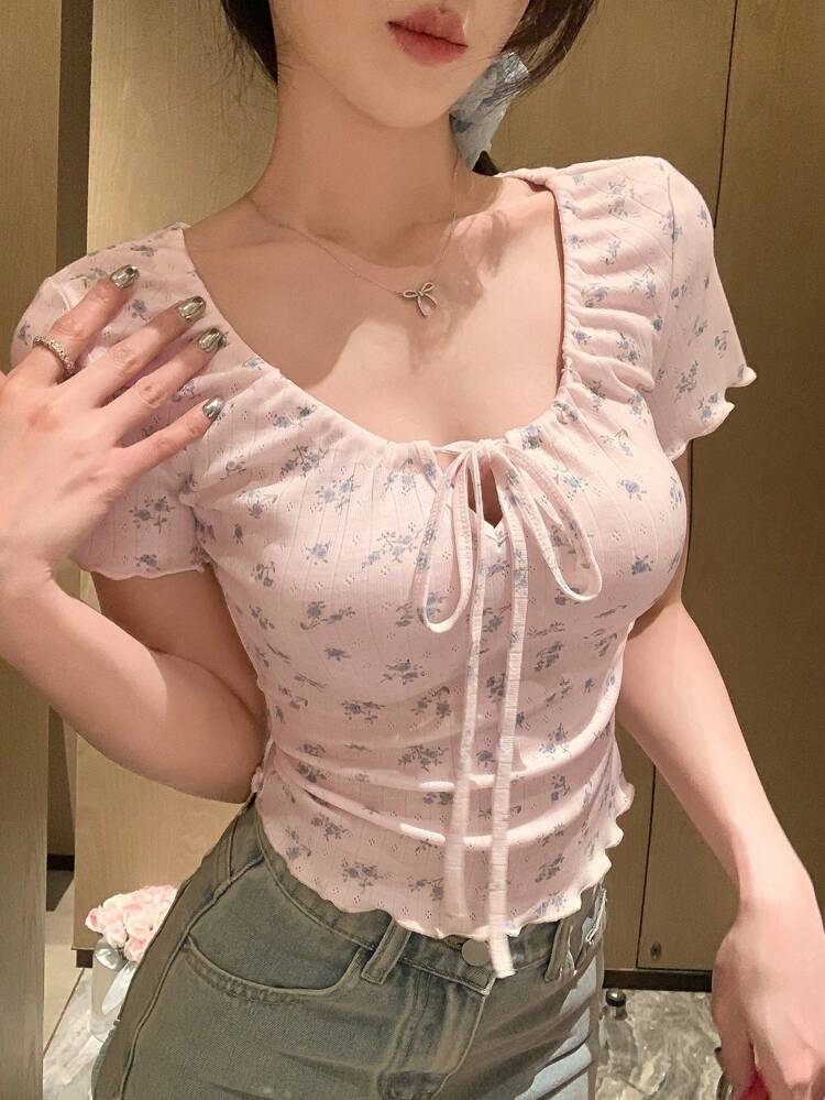 New Summer Bow Decor Slim Fit Women T-Shirt, Suitable For Dating Cute Tops Vacation