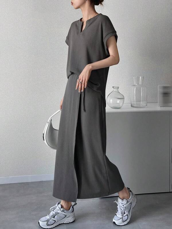 FRIFUL Women V-Neck T-Shirt And A-Line Skirt 2 Pieces Set, Casual, Solid Color, Summer