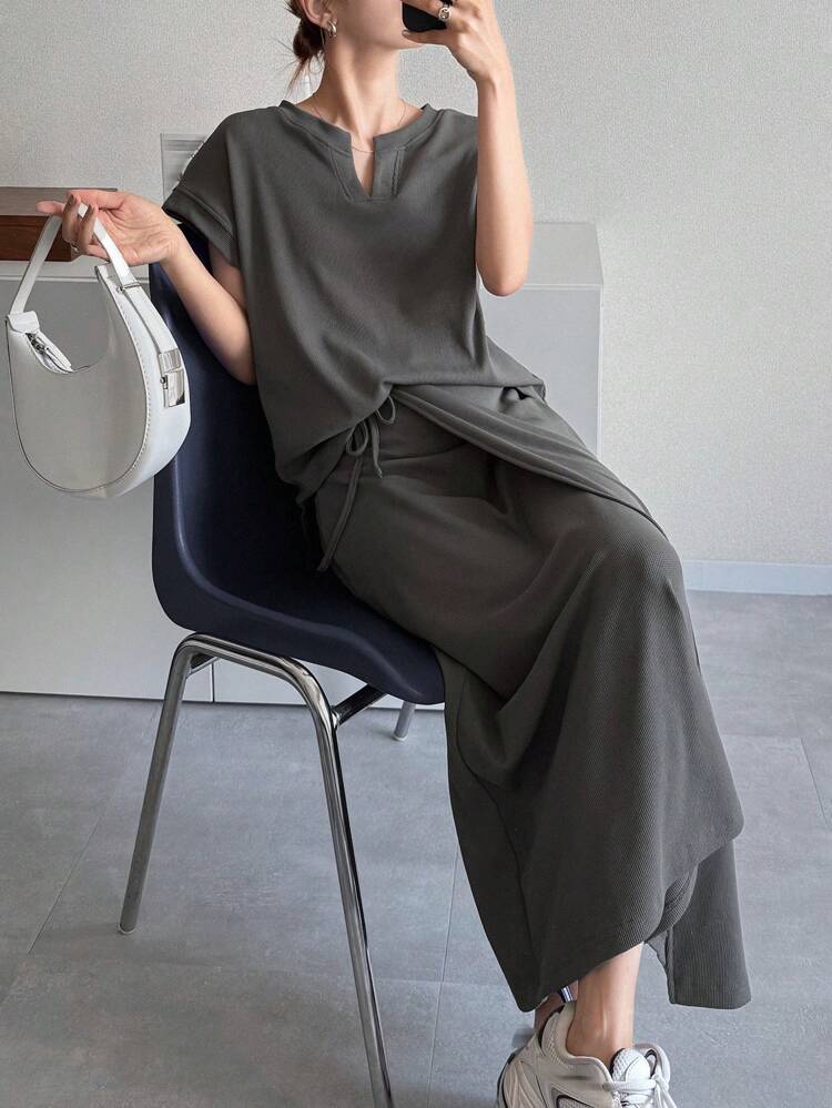 Women's Summer Casual Solid Color T-Shirt And Tie-Waist Wrap Skirt 2-Piece Set