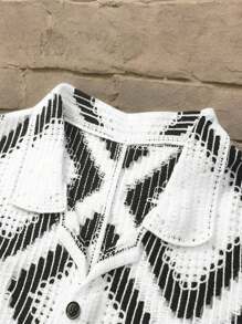 Manfinity RSRT Men's Geometric Pattern Short Sleeve Casual Single-Breasted Knit Sweater Men Crochet Top Vintage Shirt Men - Multicolor - View 7
