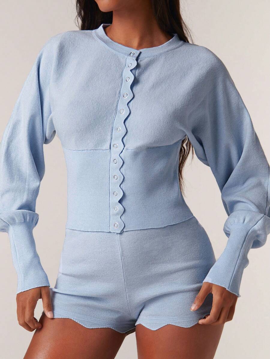 Athîral 女士柔软针织扇贝边修身开衫和热裤两件套秋冬 - 淺藍色 - 查看 1