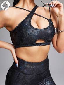 Innovista Glossy Sculpt & Ultra Sexy Sports Bra In Faux Leather Effect With Animal Print,Liquid Shine Elevated Active Bra With Confidence Fit, Luxury Performance,Glossy Sculpt & Ultra Sexy Sports Leggings In Faux Leather Effect With Animal Print , Liquid Shine Elevated Active Pants With Confidence Fit, High-Rice Curve,Mesh Cut Out , Dumbbell Weight,Outdoor,Cycle,Biker,Running,Aerobic Exercise&Cardio,Yoga & Pilates, Boxing,Hiking & Trekking,Tennis&Golf, Machine & Equipment Training Gear, Workout Outfits & Tracksuit, UrbanAthleisure, Fashion ICON,Slay & Sleek , Glow-Feel For Music Festival Set, Street SeXY Fit,Everyday Essential EaZy Wear,TikTokActivewear, Modern Movement,Fall Motivation ,WAG