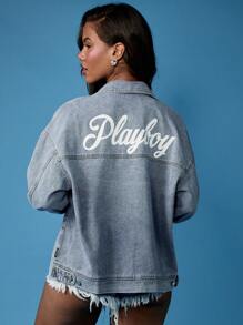 Missguided x Playboy Klassische Oversized Denim Jacke Trucker Jacket Festivalmode Sommer Streetwear Frühling Hellwäsche Retro Fashion Lässig Wochenende Western Y2K