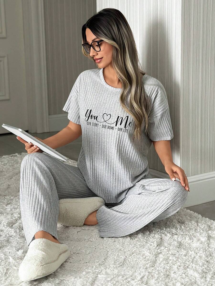 RueChic Women 2 Pcs Contrast Colour Lettered Homewear Short Sleeved & Long Bottom Pajama Set - Light Grey - View 1