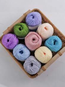 6 pièces/set (même couleur) Fil à tricoter en mélange de soie de luxe, doux. Convient pour les pulls et les écharpes. Fibres premium pour le crochet et l'artisanat. Fil en fibre de lait pour les pulls, les écharpes et les DIYs (6 pièces = 300 g)