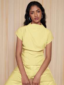 COSMINA Women's Summer Solid Color Pleated Bat-Wing Short Sleeve Fashionable Top - Yellow - View 5