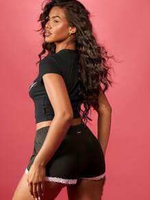 Missguided x Playboy Script Logo Fitted Baby Tee Crop Top Retro Style Club Party Festival Streetwear Essential Basic Casual Short Sleeve T-Shirt